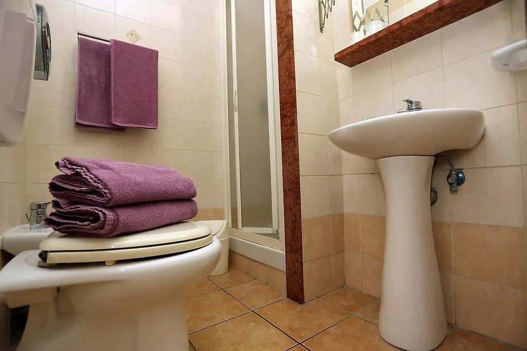 Hotel Bergamo Rome
